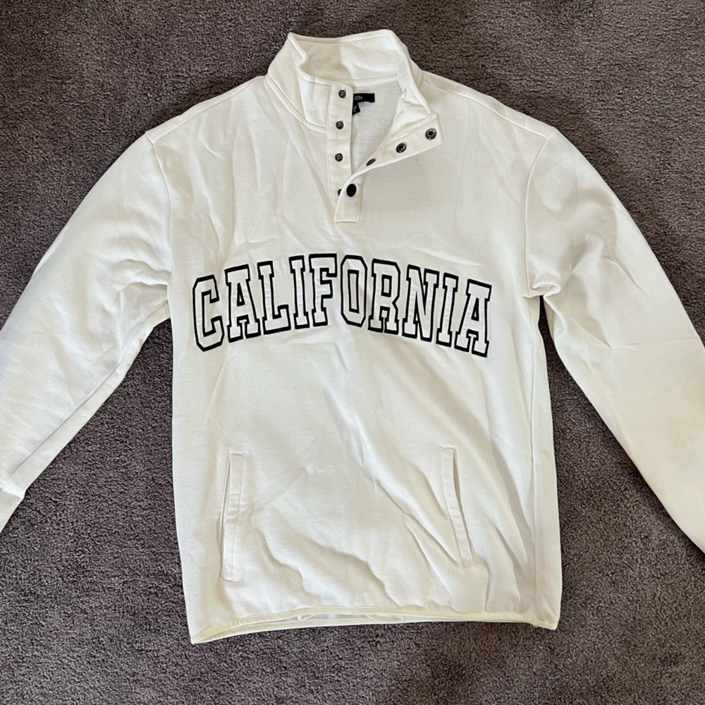 Half button sweatshirt